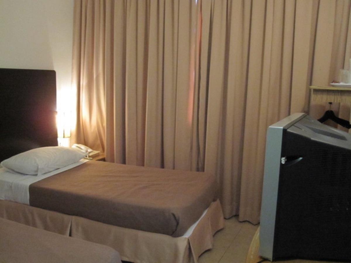 Hotel Sri Sutra - Bandar Sri Damansara Sungai Buloh Luaran gambar