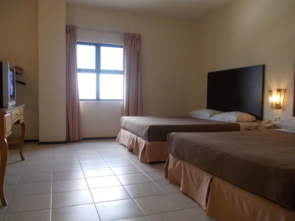 Hotel Sri Sutra - Bandar Sri Damansara Sungai Buloh Luaran gambar