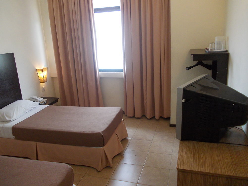 Hotel Sri Sutra - Bandar Sri Damansara Sungai Buloh Luaran gambar