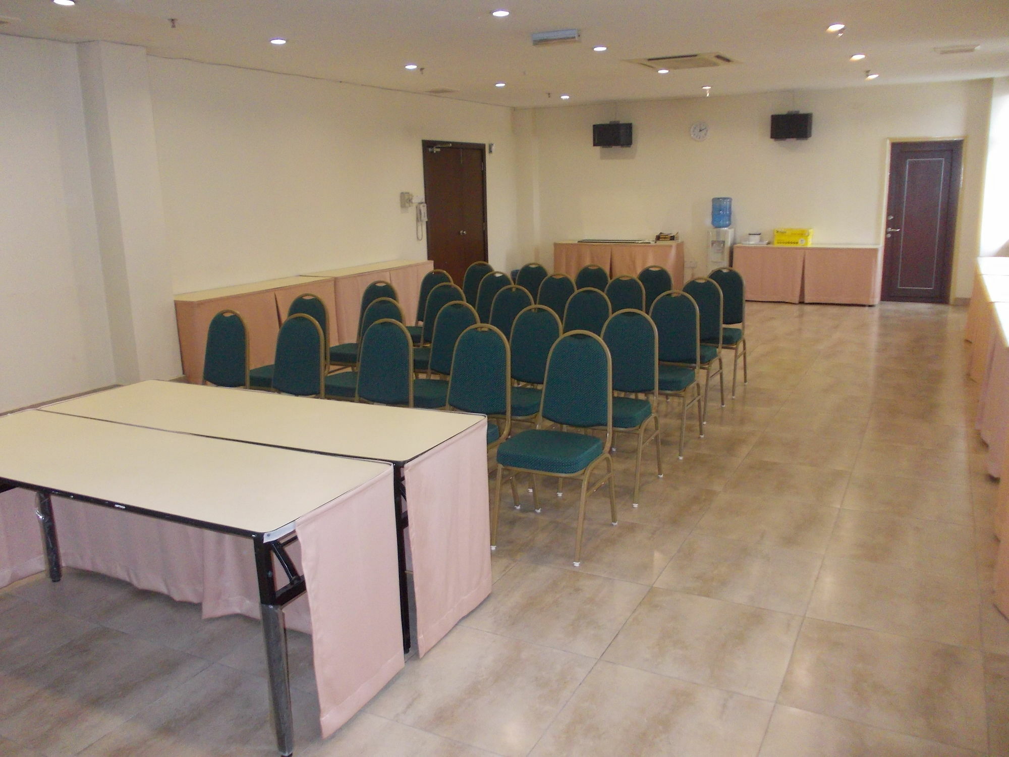 Hotel Sri Sutra - Bandar Sri Damansara Sungai Buloh Luaran gambar